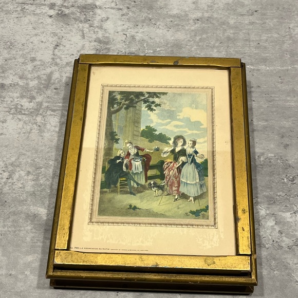 Vintage Vanity Box With Mirror and Print of a French 18th-Century Pastoral Scene - Picture 15 of 16